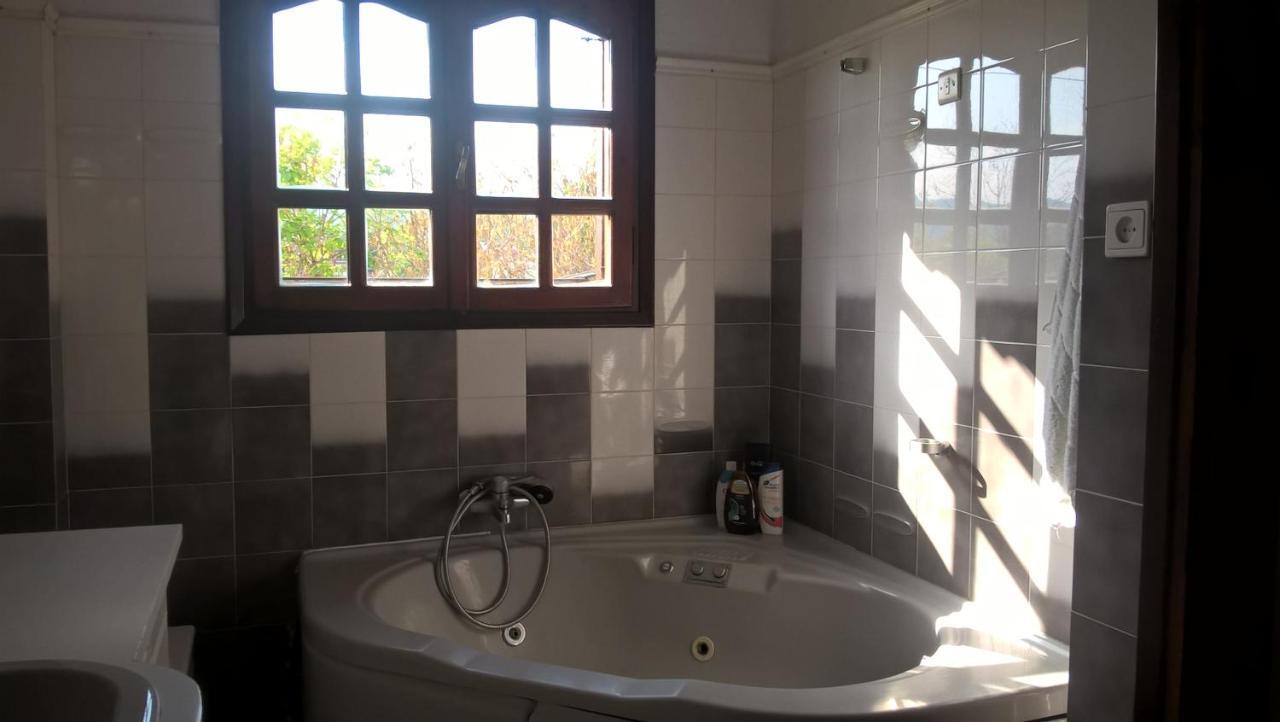Cavo Paradiso Villa Asproválta Ngoại thất bức ảnh